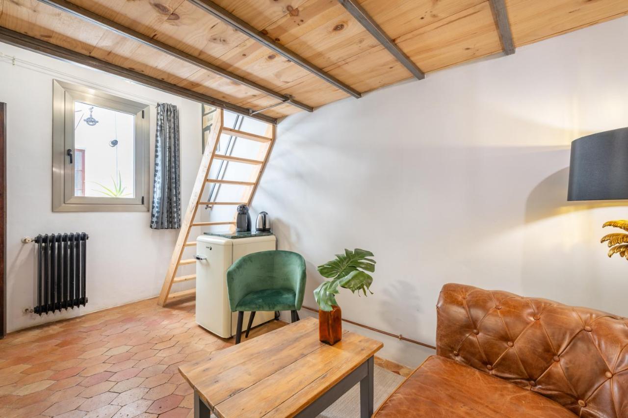 Dog Admiral - Urban Guest House ปัลมาเดมายอร์กา ภายนอก รูปภาพ