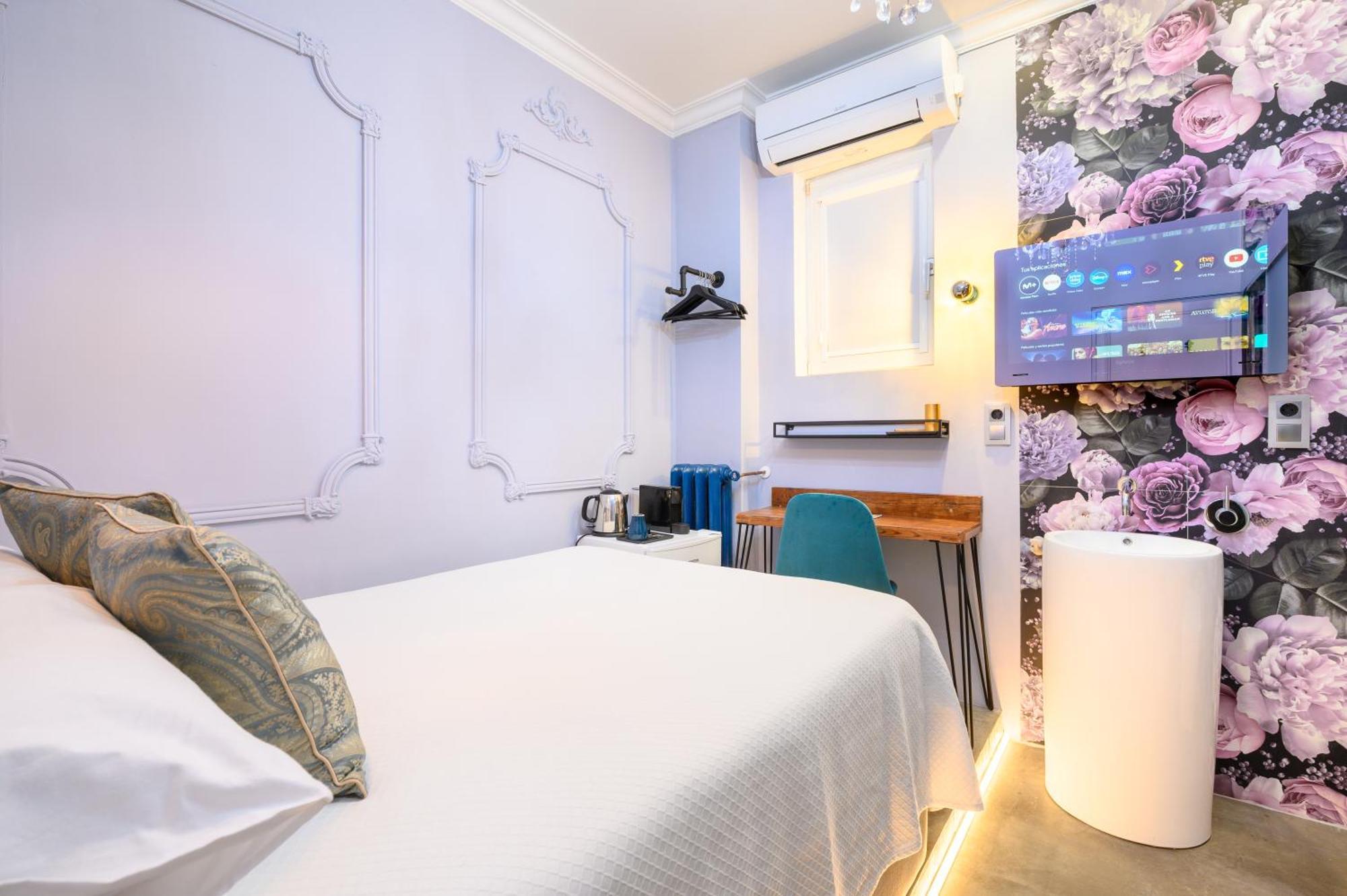 Dog Admiral - Urban Guest House ปัลมาเดมายอร์กา ภายนอก รูปภาพ